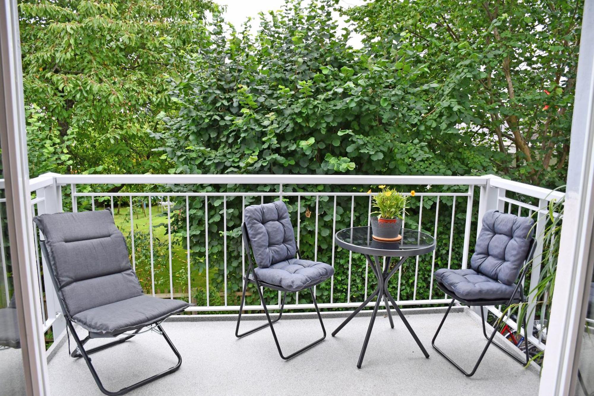 Kleine Oase Im Haus Waldesheim Apartment Goehren  Exterior photo